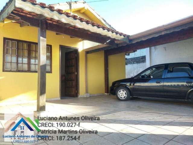 Casa à venda na praia com 2 quartos em Caraguatatuba-SP