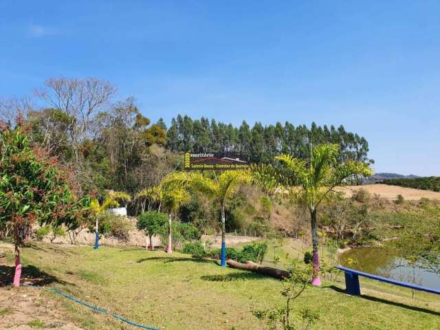 Sítio Venda no bairro Área Rural, localizado na cidade de Amparo / SP.