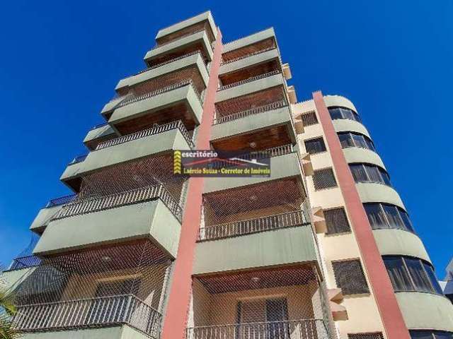 Apartamento à Venda em Valinhos SP, região Central , 3 suítes, 200m² área útil - R$ 790.000,00