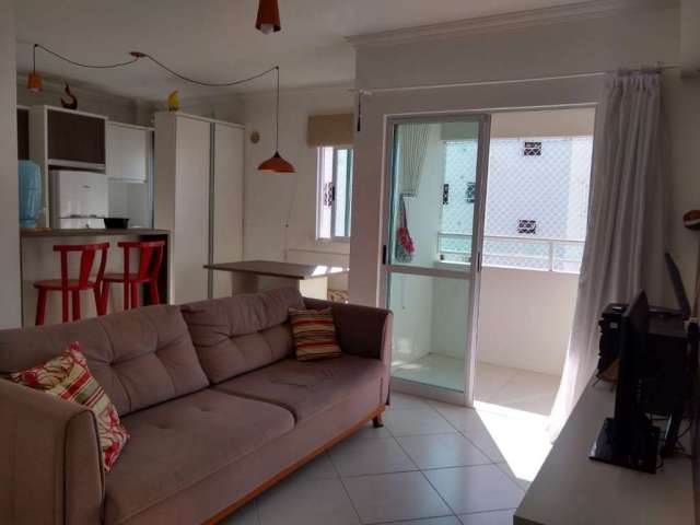 Apartamento com 3 quartos à venda na Rua Augusto Jorge Brüggemann, 538, Areias, São José por R$ 480.000