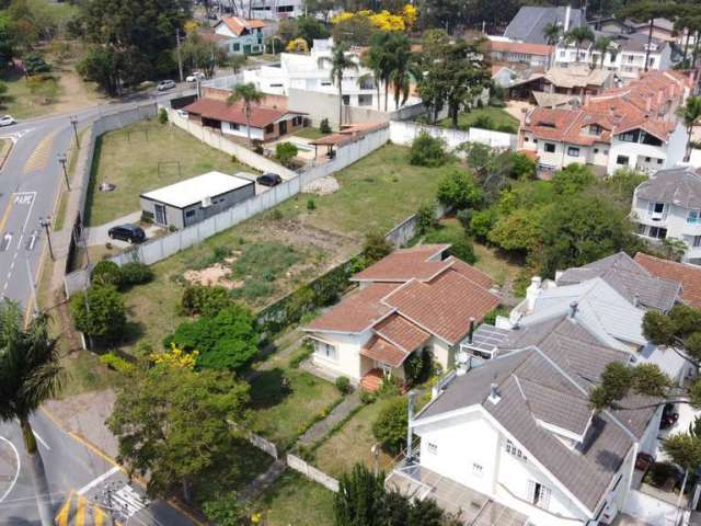 Terreno à venda na Rua Menezes Dória, 322, Hugo Lange, Curitiba por R$ 2.800.000