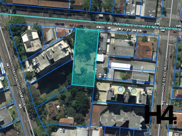 Terreno à venda na Rua Reinaldino Schaffenberg de Quadros, Alto da Rua XV, Curitiba por R$ 2.300.000