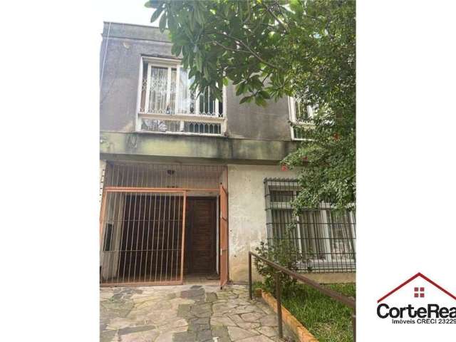 Casa com 3 quartos à venda na Avenida Protásio Alves, 3, Petrópolis, Porto Alegre por R$ 535.000