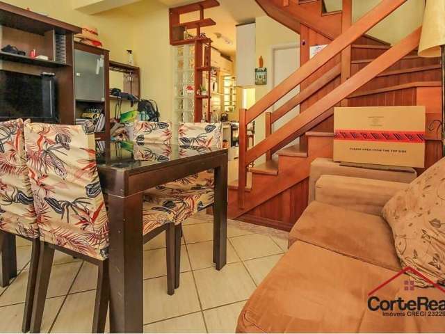 Casa com 3 quartos à venda na Avenida da Cavalhada, 5075, Cavalhada, Porto Alegre por R$ 330.000