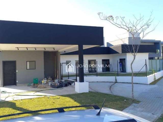 Casa com 4 dormitórios à venda, 280 m² por R$ 2.400.000,00 - Água_ Soca - São José dos Campos/SP