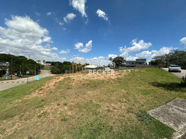 Terreno para venda com 486m2 no Condomínio Terras do Vale