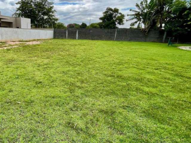 Terreno Plano à venda, 555 m² - Condomínio no Bairro Urbanova