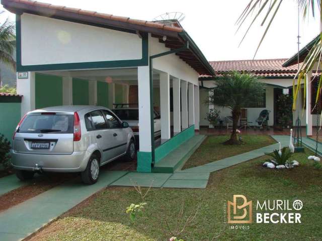 Casa para venda com 3 Quartos no Bairro Ipiranga - Caraguatatuba