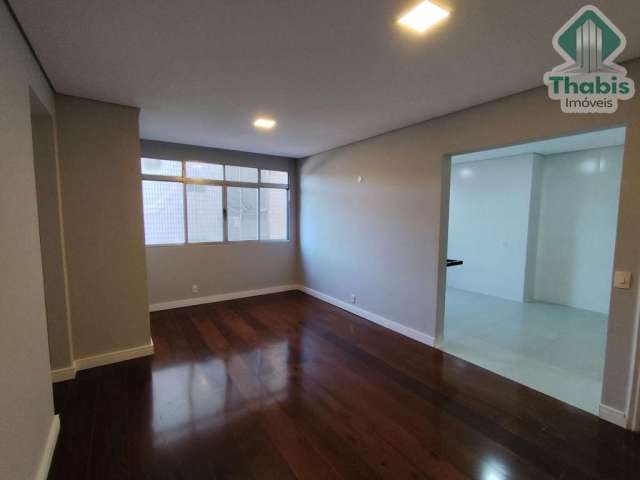 Apartamento 2 dormitórios, 90 m2,com vaga demarcada