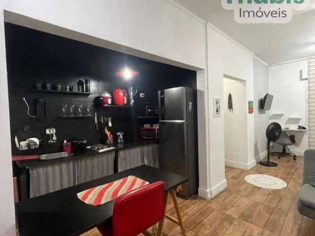 Sala living com garagem rotativa no canto do forte - sp