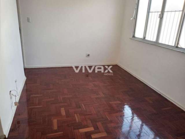 Apartamento com 2 quartos à venda na Rua Miguel Ângelo, Cachambi, Rio de Janeiro, 52 m2 por R$ 160.000