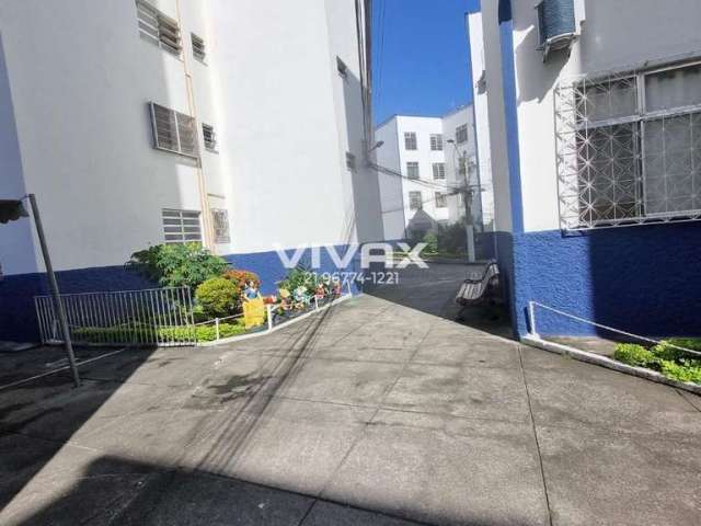 Apartamento com 2 quartos à venda na Rua Miguel Ângelo, Cachambi, Rio de Janeiro, 52 m2 por R$ 155.000