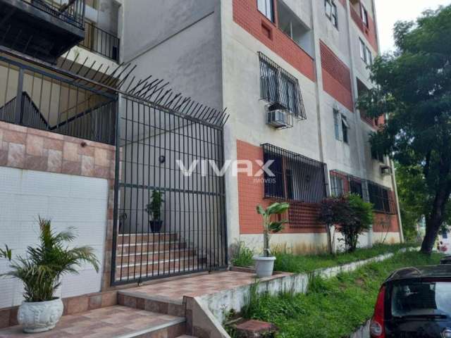 Apartamento com 2 quartos à venda na Estrada Adhemar Bebiano, Inhaúma, Rio de Janeiro, 61 m2 por R$ 185.000