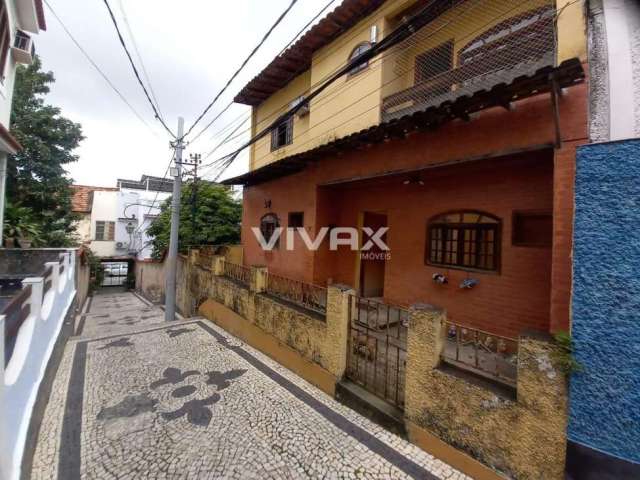 Casa em condomínio fechado com 5 quartos à venda na Rua Capitão Jesus, Cachambi, Rio de Janeiro, 46 m2 por R$ 320.000