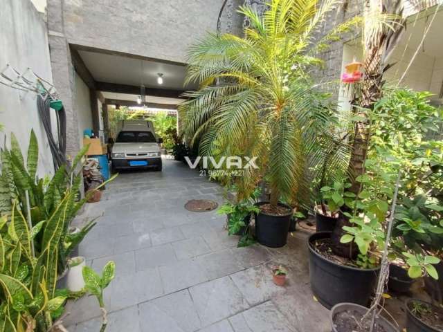 Casa com 4 quartos à venda na Rua Jacinto Rebelo, Pilares, Rio de Janeiro, 191 m2 por R$ 700.000