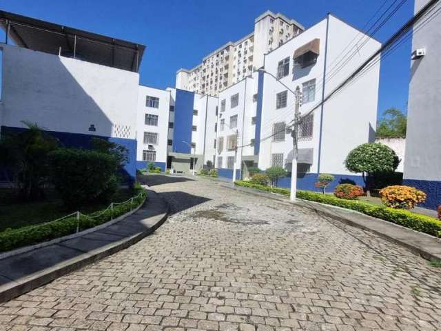 Apartamento com 2 quartos à venda na Rua Miguel Ângelo, Cachambi, Rio de Janeiro, 52 m2 por R$ 210.000