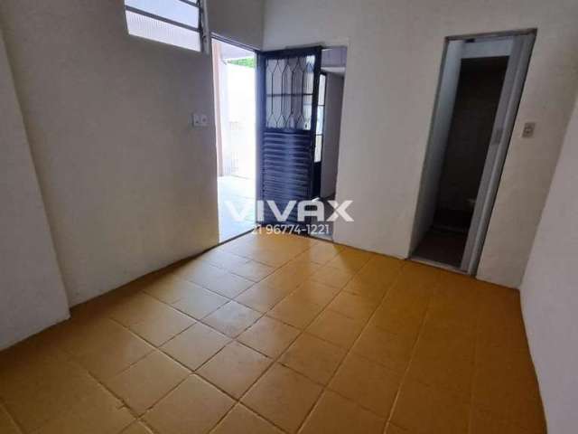 Apartamento com 1 quarto para alugar na Rua Caranda, Piedade, Rio de Janeiro, 42 m2 por R$ 600