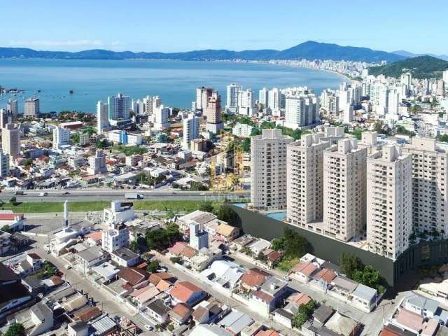 Apartamento com Área de Lazer Grande em Itapema