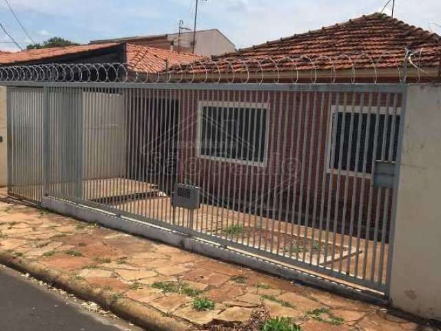 Casa com 2 quartos à venda na Avenida Ibitinga, 480, Jardim Quitandinha, Araraquara, 88 m2 por R$ 250.000