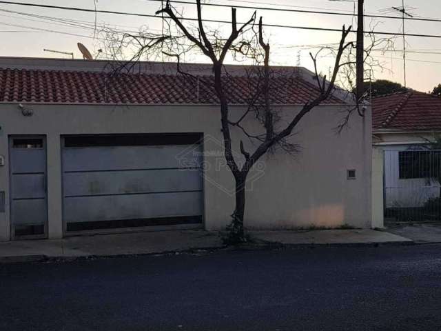 Casa com 3 quartos à venda na Rua Major Carvalho Filho, 2175, Centro, Araraquara, 148 m2 por R$ 350.000