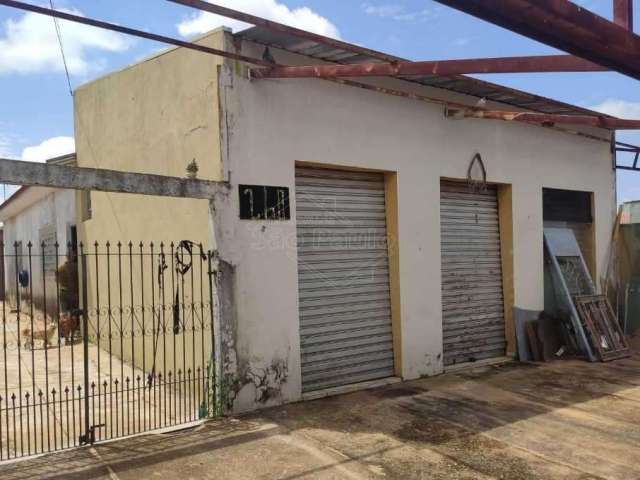 Casa com 2 quartos à venda na Rua Benedito Corrêa Toledo, 278, Jardim Pinheiros (Vila Xavier), Araraquara, 116 m2 por R$ 220.000