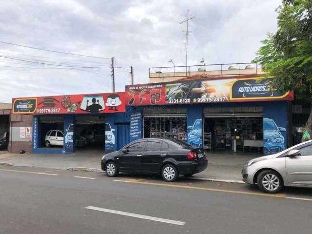 Ponto comercial à venda na Avenida Padre Francisco Sales Colturato, 998, Centro, Araraquara, 78 m2 por R$ 350.000