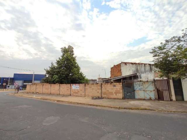 Terreno à venda na Rua José Carlesci, 490, Jardim Santa Terezinha, Américo Brasiliense por R$ 150.000