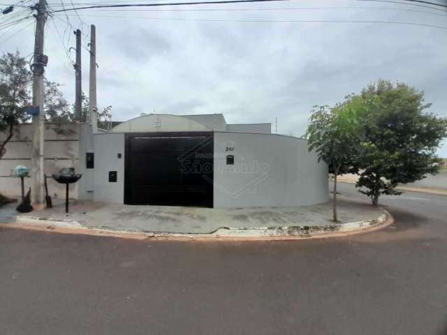 Casa com 3 quartos à venda na Avenida Doutor Eiriri Carvalho de Vasconcellos, 203, Jardim Residencial Lupo II, Araraquara, 139 m2 por R$ 375.000