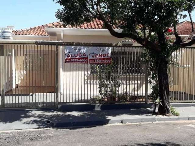 Casa com 3 quartos à venda na Rua Francisco Maria de Andrade, 145, Centro, Araraquara, 118 m2 por R$ 350.000