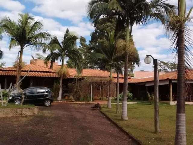 Chácara / sítio à venda na Rua Fernando Carvalho, 1831, Chácara Flora Araraquara, Araraquara, 4040 m2 por R$ 1.500.000