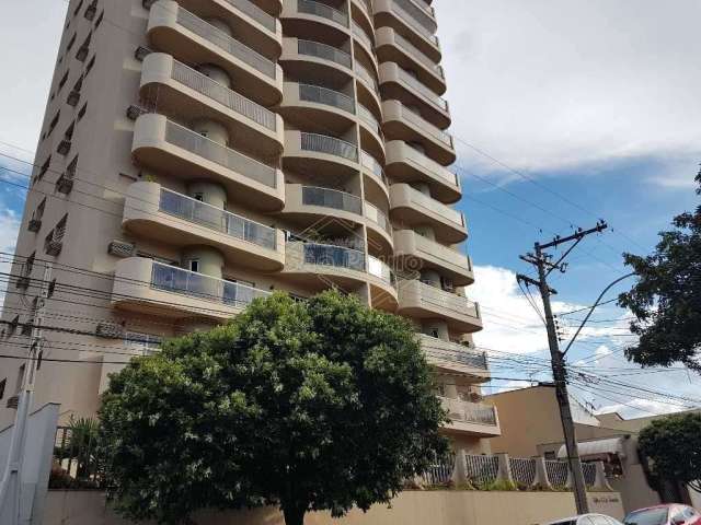 Apartamento com 3 quartos à venda na Avenida 15 de Novembro, 641, Centro, Araraquara, 180 m2 por R$ 650.000