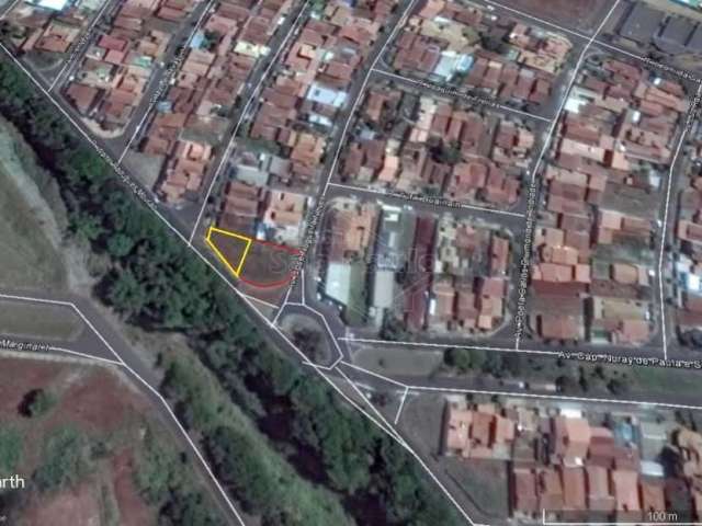 Terreno à venda na Avenida Paulo Pereira Ayres, 00, Vila Melhado, Araraquara por R$ 200.000