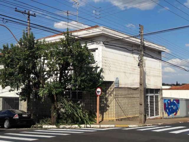 Casa com 3 quartos à venda na Rua 9 de Julho, 188, Centro, Araraquara, 107 m2 por R$ 500.000