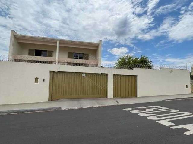 Casa com 4 quartos à venda na Avenida Cientista Frederico de Marco, 777, Vila Xavier (Vila Xavier), Araraquara, 453 m2 por R$ 850.000