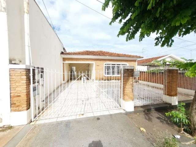 Casa com 2 quartos à venda na Rua dos Libanezes, 2951, Vila Santana, Araraquara, 190 m2 por R$ 280.000