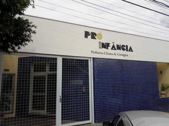 Sala comercial com 1 sala para alugar na Avenida Bandeirantes, 831, Centro, Araraquara, 20 m2 por R$ 880