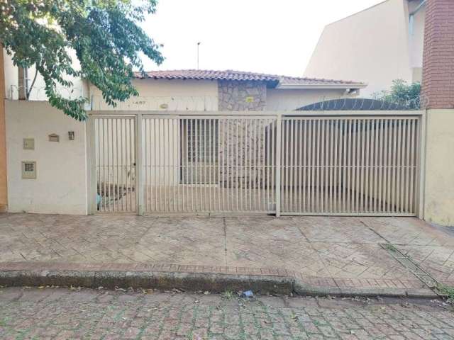 Casa com 3 quartos para alugar na Rua dos Libanezes, 1467, Vila Nossa Senhora do Carmo, Araraquara, 185 m2 por R$ 1.550