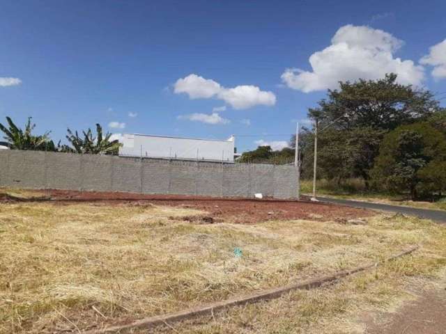 Terreno à venda na Rua Joseph Sabeh Harb, Jardim Imperial, Araraquara por R$ 160.000