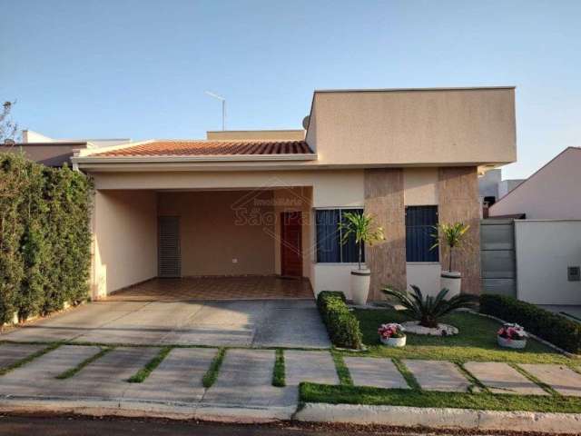 Casa em condomínio fechado com 3 quartos à venda na Rua Dezio Zamboni (Residencial Piemonte), 77, Jardim Residencial Maggiore, Araraquara, 163 m2 por R$ 785.000