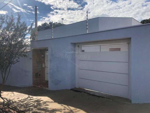 Casa com 3 quartos à venda na Rua Gisei Yamada, Vila Yamada, Araraquara, 73 m2 por R$ 300.000