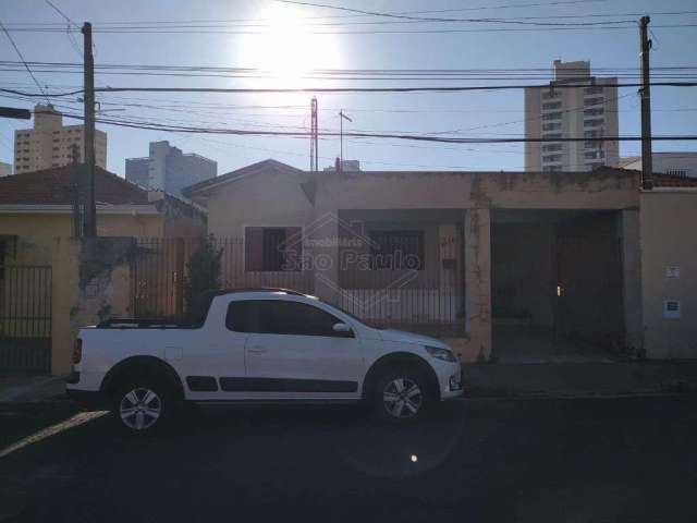 Casa com 3 quartos à venda na Rua Carlos Gomes, 2534, Centro, Araraquara, 219 m2 por R$ 480.000