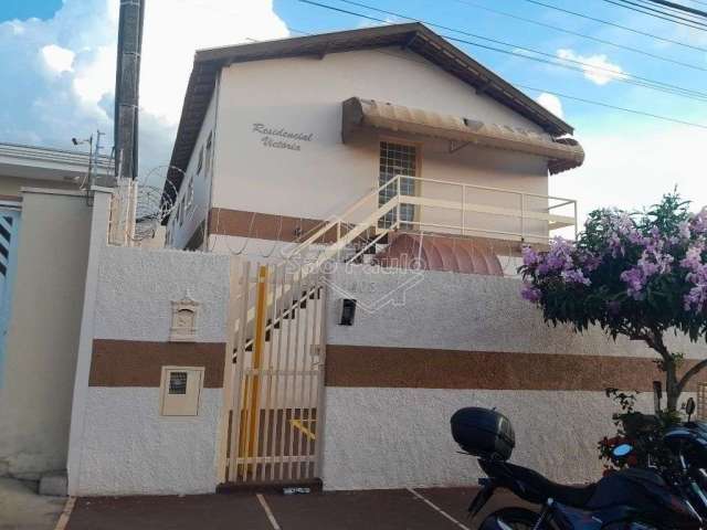 Casa com 1 quarto para alugar na Avenida Bandeirantes, 1403, Centro, Araraquara, 20 m2 por R$ 400