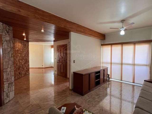 Apartamento com 3 quartos à venda na Rua Carlos Gomes, 1884, Centro, Araraquara, 238 m2 por R$ 750.000