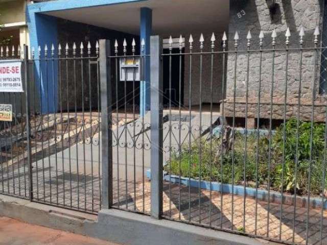 Casa com 3 quartos à venda na Rua Sargento Assad Feres, 63, Centro, Araraquara, 199 m2 por R$ 540.000