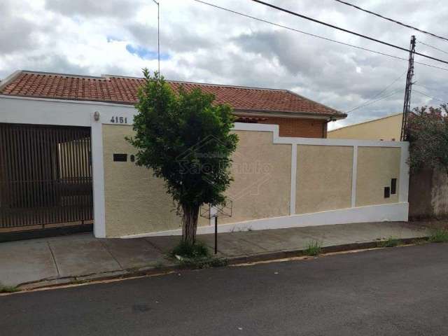 Casa com 4 quartos à venda na Rua Comendador Pedro Morganti, 4151, Vila Yamada, Araraquara, 223 m2 por R$ 450.000