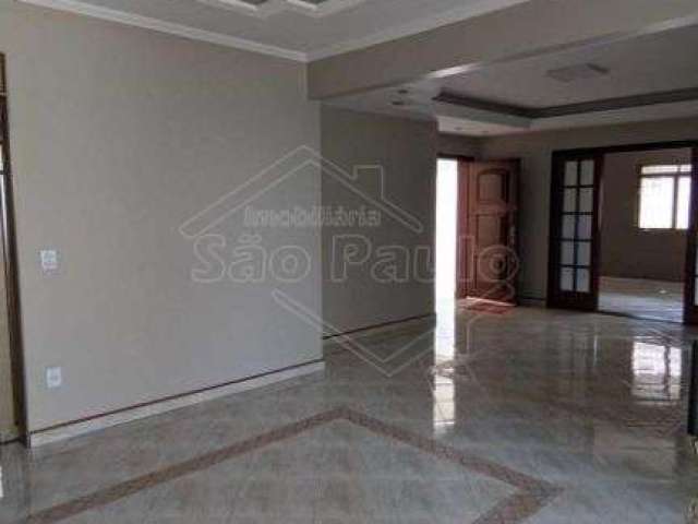 Casa com 3 quartos à venda na Rua Didimo Vieira da Silva, 25, Vila Ferroviária, Araraquara, 169 m2 por R$ 530.000