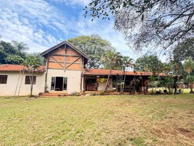 Chácara / sítio com 3 quartos à venda na Rua José Barbieri Neto, Chácara Flora Araraquara, Araraquara, 289 m2 por R$ 1.500.000