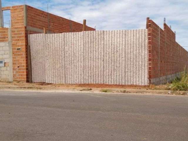 Terreno à venda na Avenida Antonia Marques do Nascimento, 388, Residencial Alamedas, Araraquara por R$ 100.000