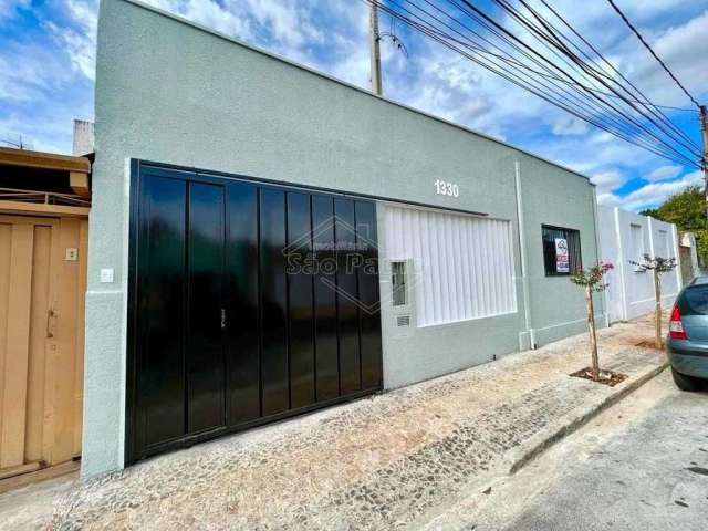 Casa com 3 quartos à venda na Rua Imaculada Conceição, 1330, Centro, Araraquara, 162 m2 por R$ 550.000