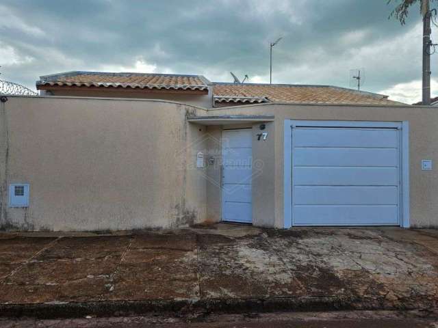 Casa com 3 quartos à venda na Rua Geraldo Armando Cardoso, 77, Jardim das Flores, Araraquara, 167 m2 por R$ 430.000